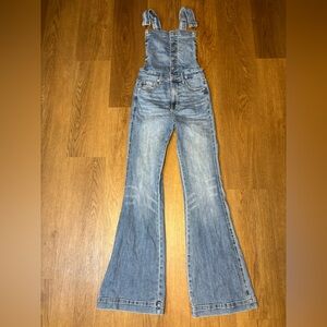 Judy Blue Denim Overalls Small Flare Leg Button Front Stretch Jeans